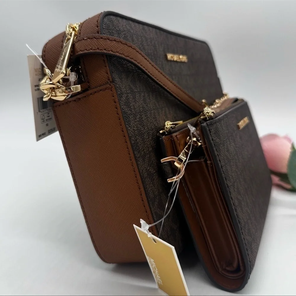 Michael Kors Large EW Crossbody Bag & Large Double Zip Wallet Brown